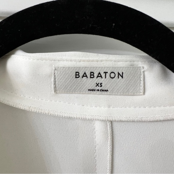 SOLD Aritzia Babaton Martin Blouse - Picture 5 of 9